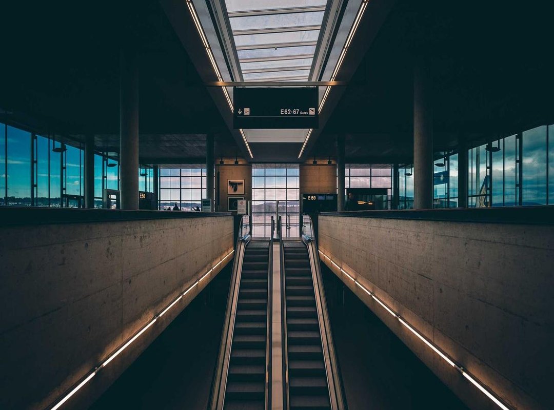 How to Download Movies for Offline Viewing (The Right Way)